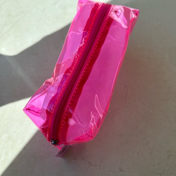 Nwt holler & glow neon pink cosmetic pouch.  Great color! - Picture 3 of 3